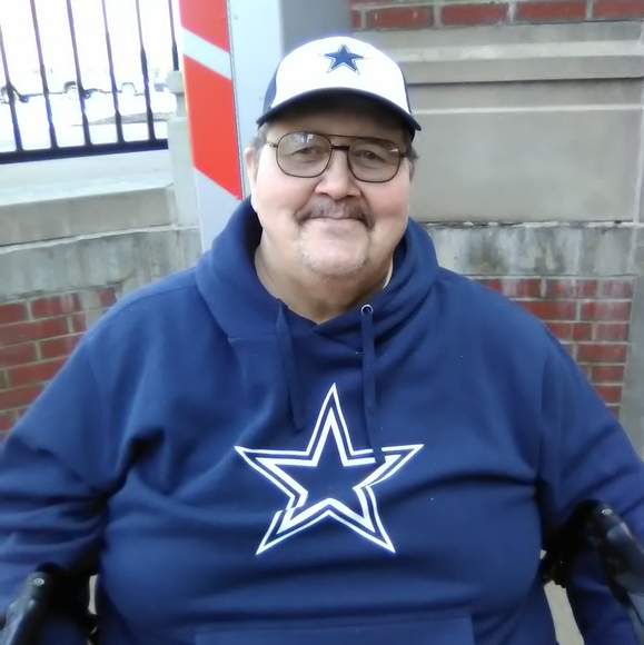 Meet your Posher, Robert - Picture 1 of 1